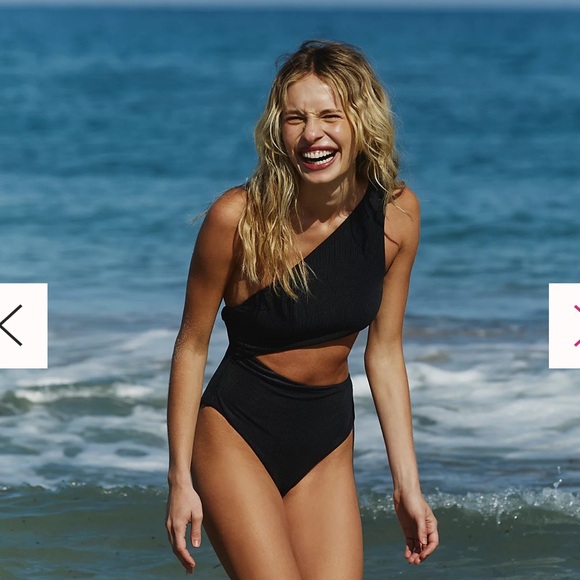 Beach Riot Black Cutout One Piece Swimsuit - Picture 1 of 6